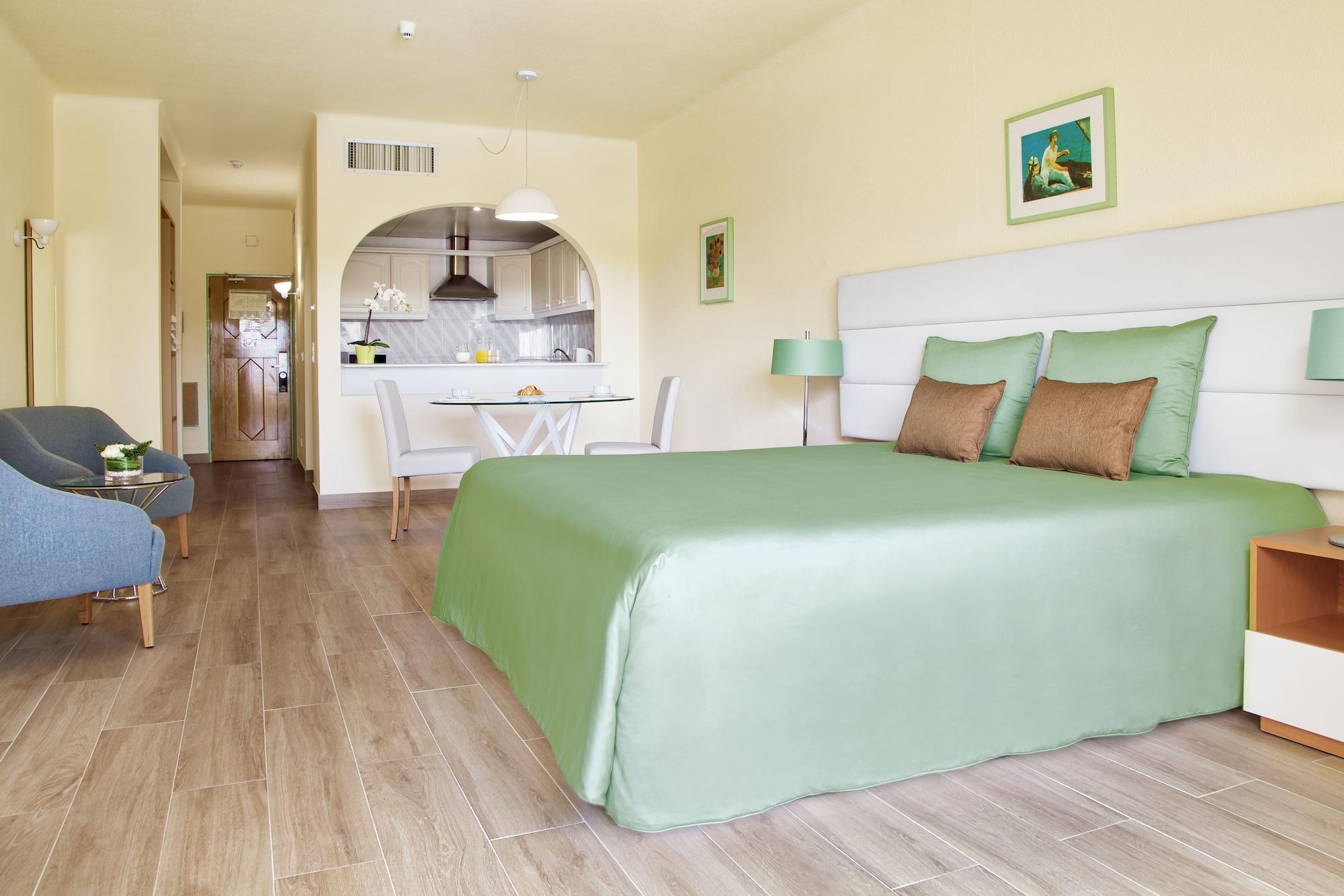 Ondamar Hotel Apartamentos Albufeira Eksteriør billede